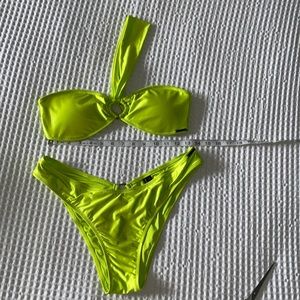 Kendall and Kylie O-Ring Cheeky bikini